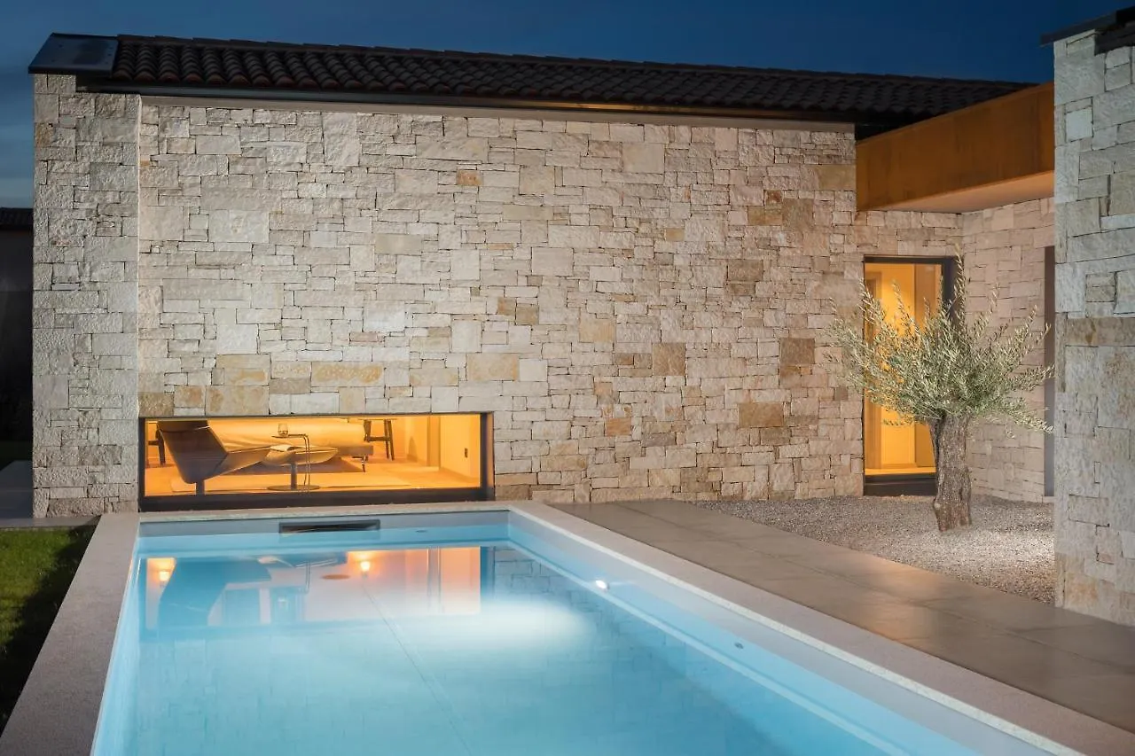 Design Villa Oliba Bale