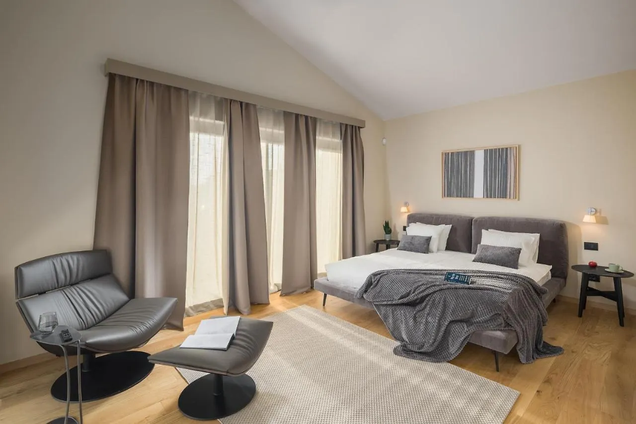 Design Villa Oliba Bale